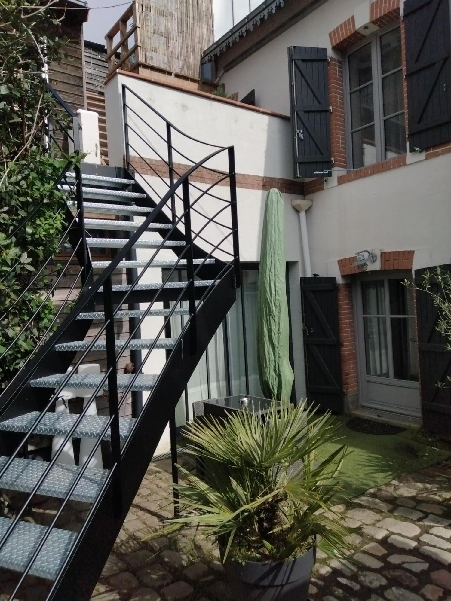 Appartement T2 Sur Cour Nantaise Reze Ngoại thất bức ảnh